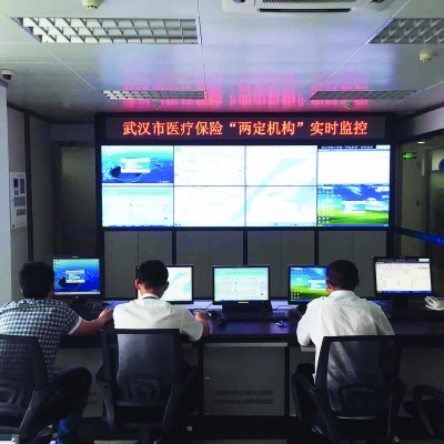 拉萨最新药店3000元能套现多少方法分析(最方便真实的拉萨急用钱如何提取医保卡里的钱方法)